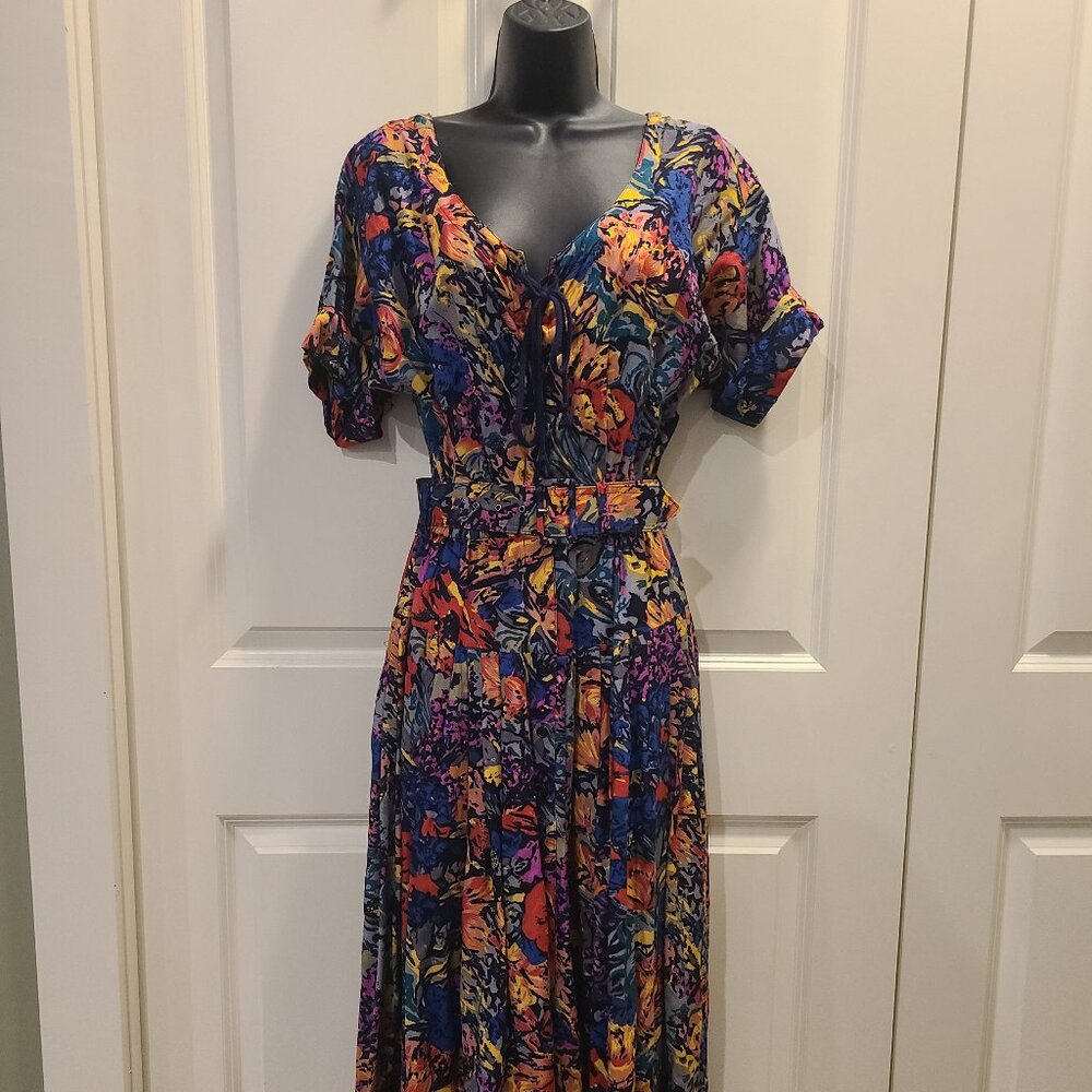 Incredible Vintage Dress w/Pockets!